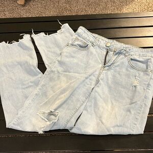 Light wash distressed jeans